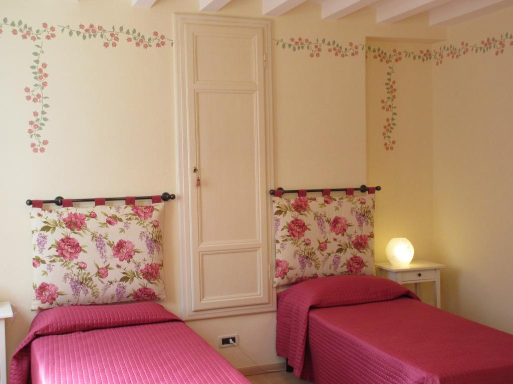 Mimi Apartment Lucca Room photo